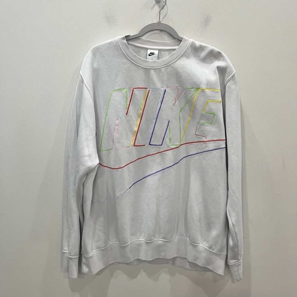 Nike Club Fleece+ MultiColor Futura Logo Crewneck Sweatshirt Phantom Gray XL